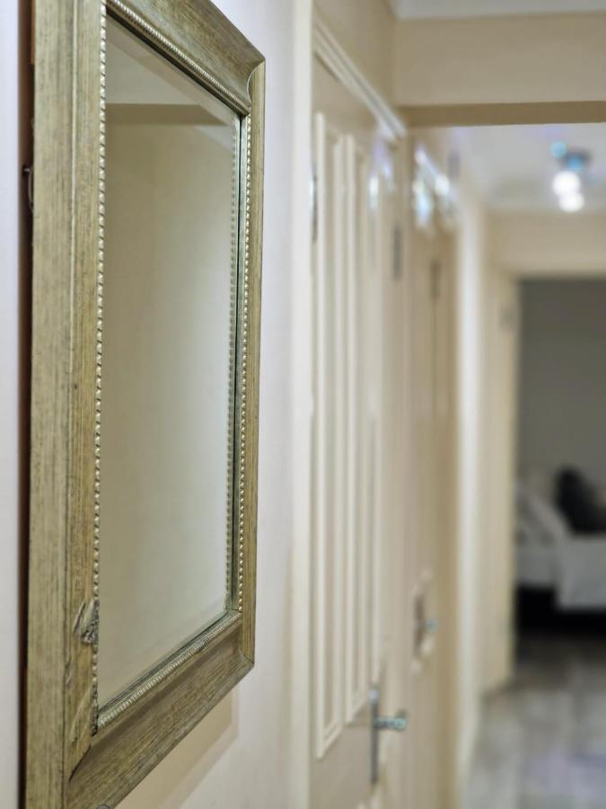 2 Bedrooms Flat In Great Location! Londres Exterior foto
